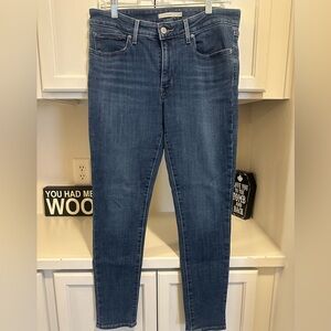 Levi’s Women’s 711 Skinny Jeans - Dark Wash - Size 30